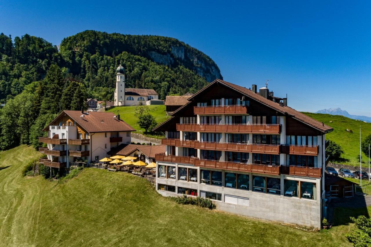 Hotel Und Naturhaus Bellevue Seelisberg Luaran gambar