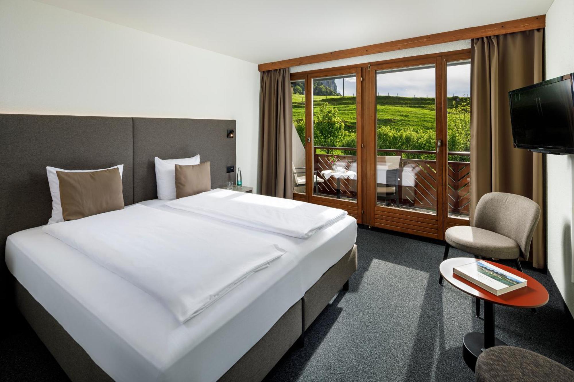 Hotel Und Naturhaus Bellevue Seelisberg Luaran gambar