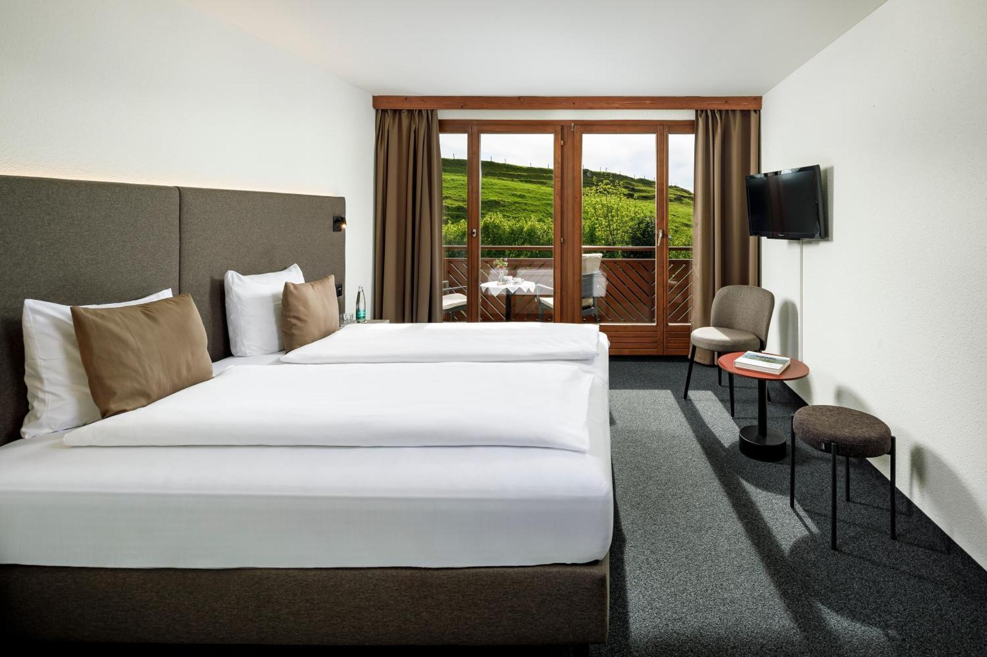 Hotel Und Naturhaus Bellevue Seelisberg Luaran gambar