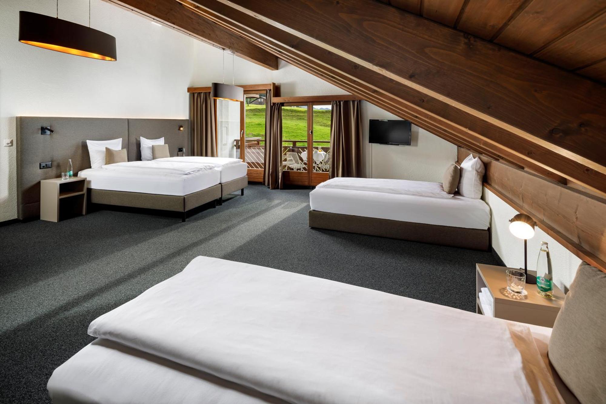 Hotel Und Naturhaus Bellevue Seelisberg Luaran gambar