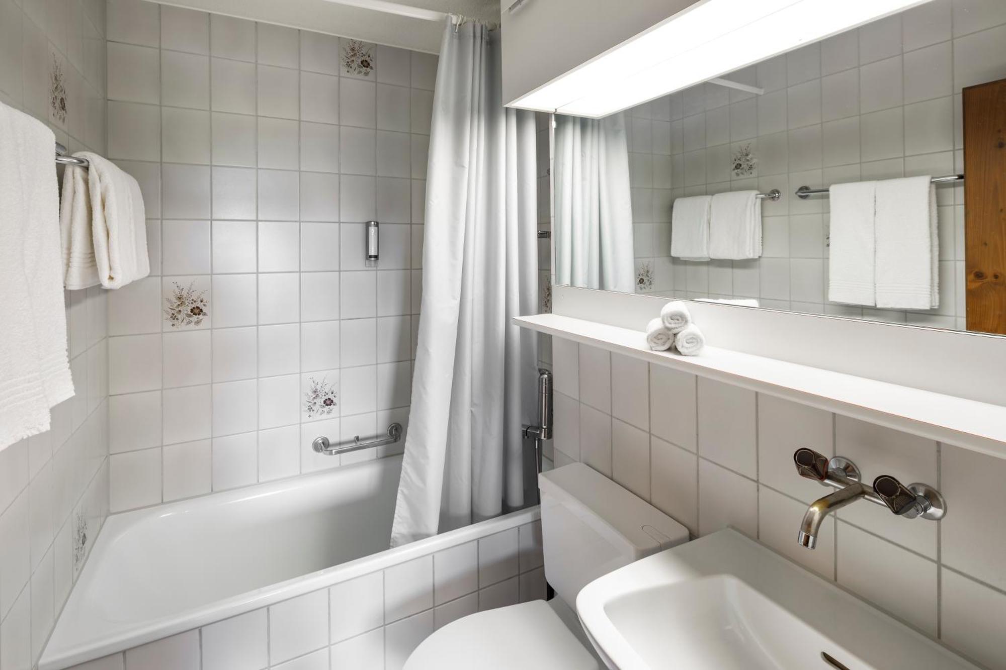 Hotel Und Naturhaus Bellevue Seelisberg Luaran gambar