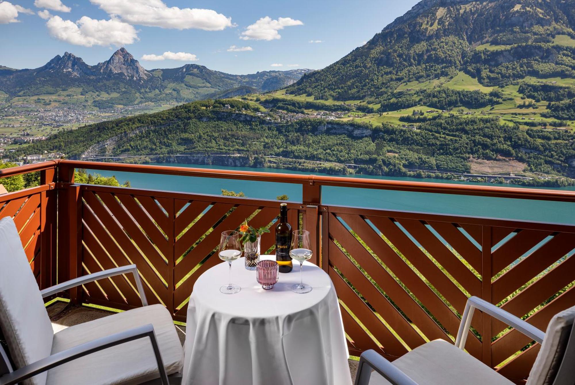Hotel Und Naturhaus Bellevue Seelisberg Luaran gambar